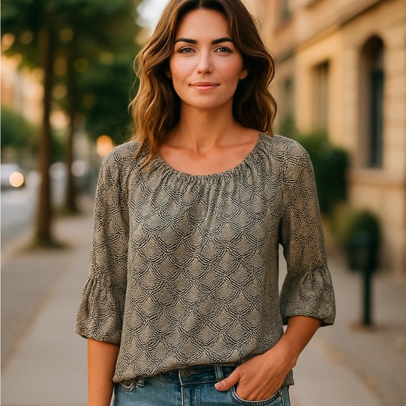 Michael Kors Tops - MICHAEL KORS Top. Size XL